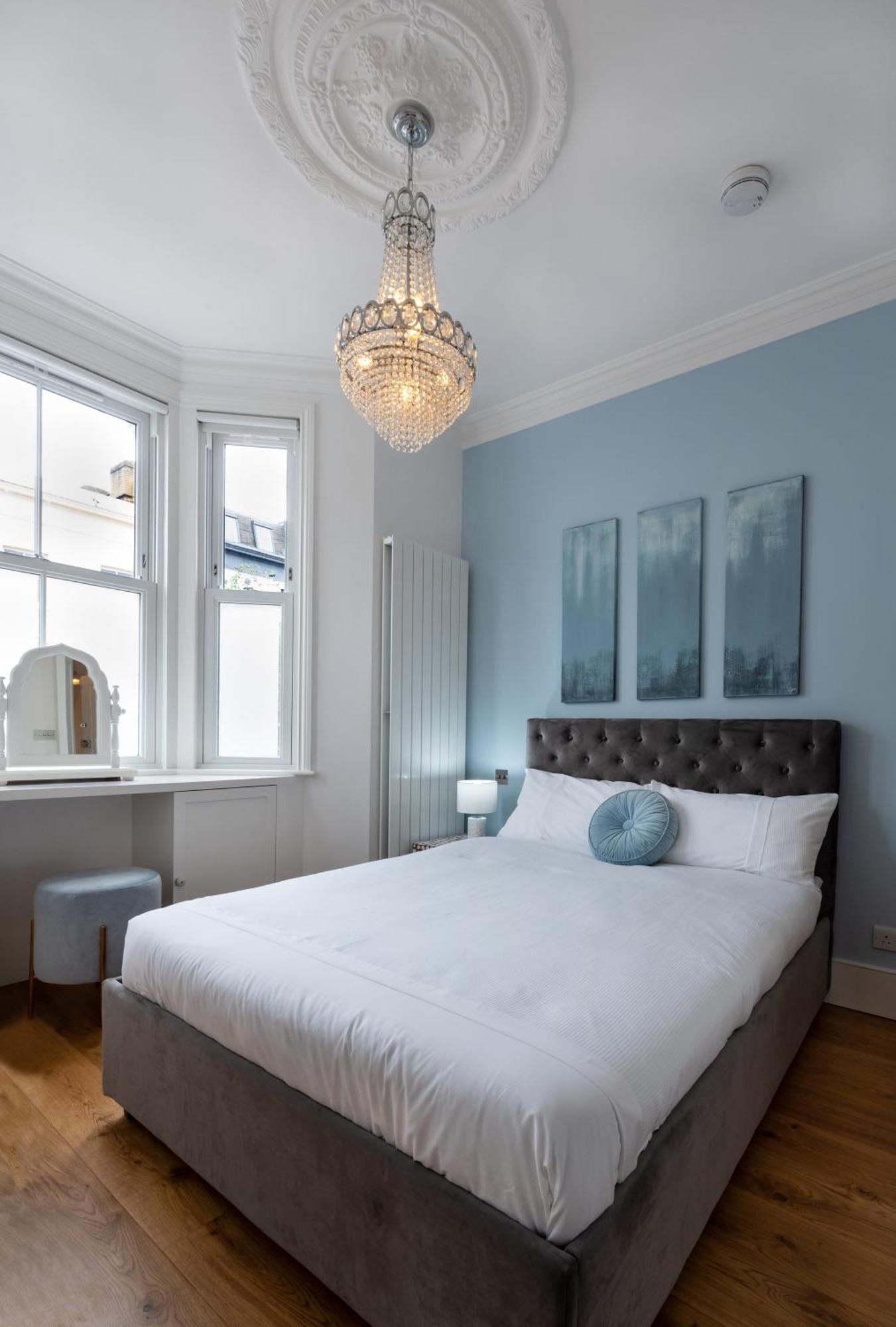 West Kensington-stylish 2 Beds * London